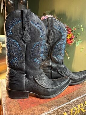Cuadra Men’s Black Genuine Shark Skin Cowboy Boots Chihuahua Toe Size 9 (mex 28)